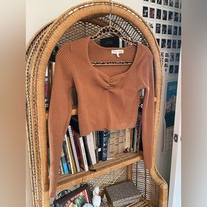 Brown long sleeve crop top